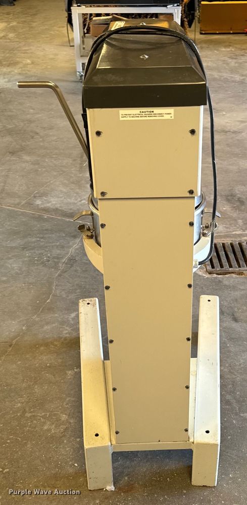 image for item NL9826 Titan GP630F mixer