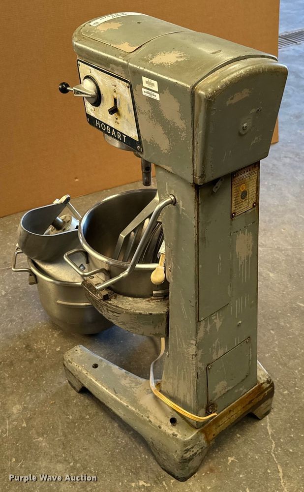 image for item NL9827 Hobart  D-300 mixer