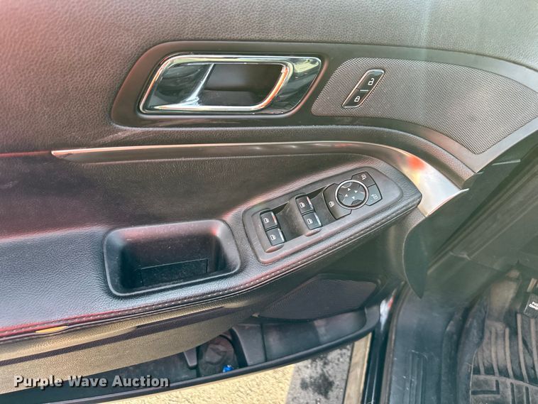 image for item NT9117 2019 Ford Explorer Police Interceptor SUV