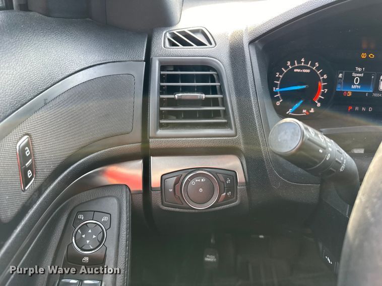 image for item NT9117 2019 Ford Explorer Police Interceptor SUV