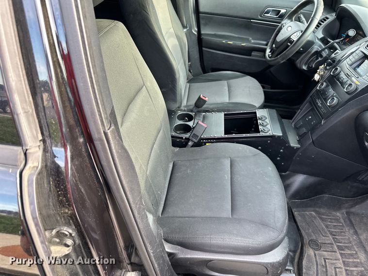 image for item NT9117 2019 Ford Explorer Police Interceptor SUV