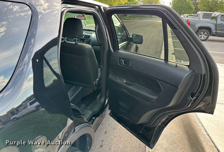 image for item NT9117 2019 Ford Explorer Police Interceptor SUV