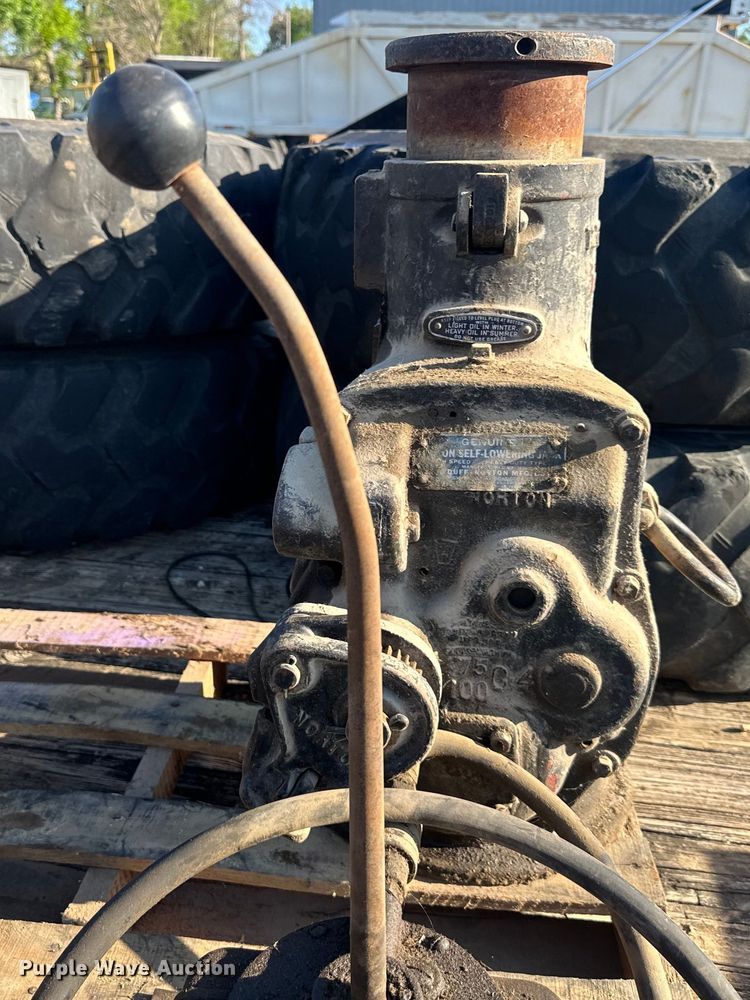 image for item NT9207 Richard dudgeon bridge jacks 