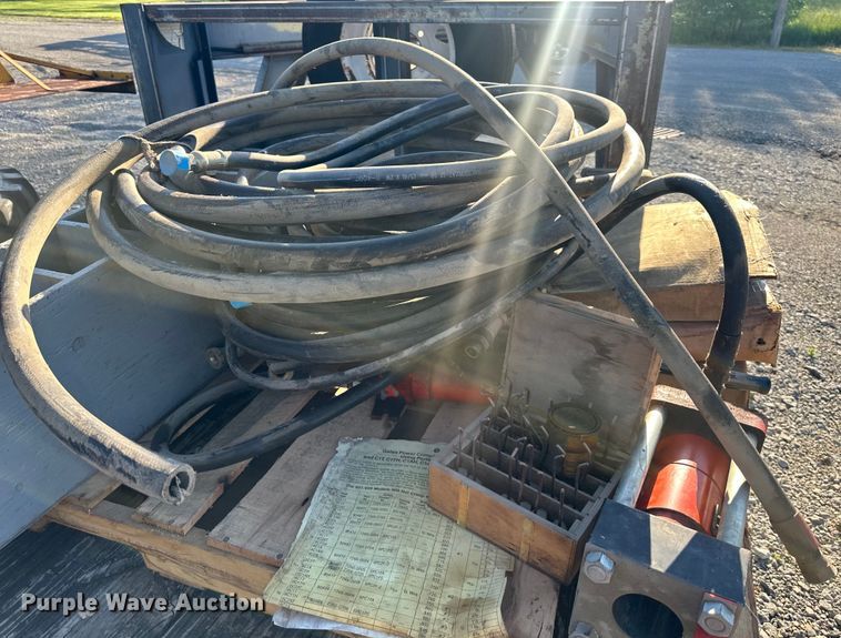 image for item NT9208 Hydraulic hose machine 