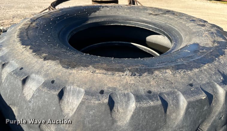 image for item NT9209 (6) Bridgestone 14.00R24 tires