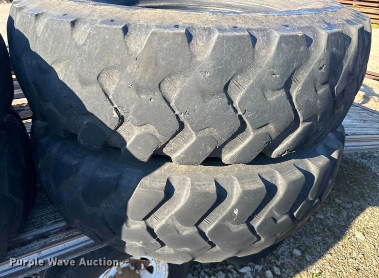 image for item NT9209 (6) Bridgestone 14.00R24 tires