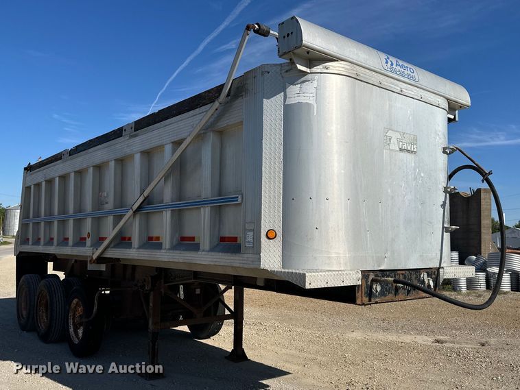 image for item NT9214 1994 Travis  T-102 end dump trailer