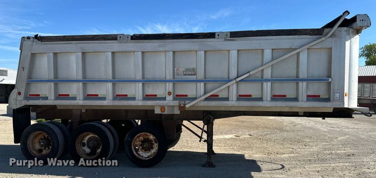 image for item NT9214 1994 Travis  T-102 end dump trailer