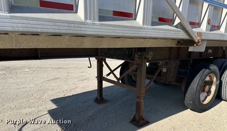 image for item NT9214 1994 Travis  T-102 end dump trailer