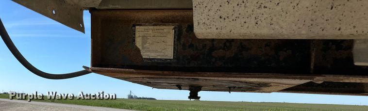 image for item NT9214 1994 Travis  T-102 end dump trailer