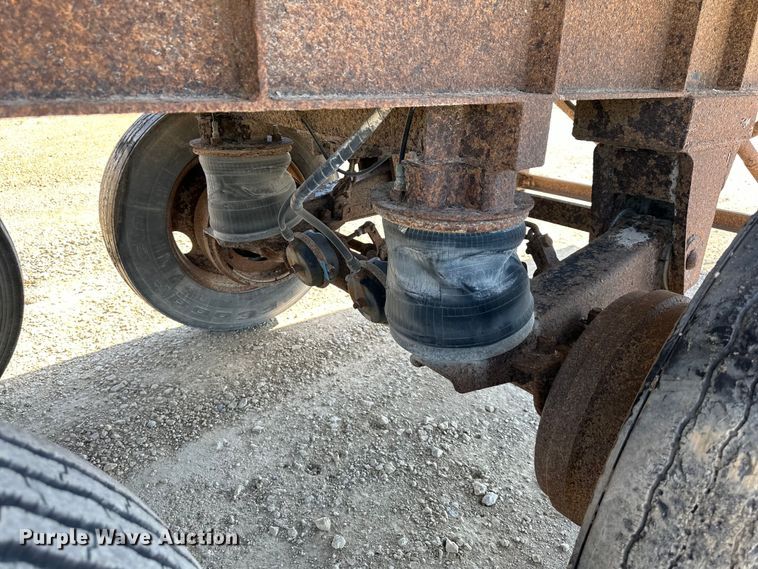 image for item NT9214 1994 Travis  T-102 end dump trailer