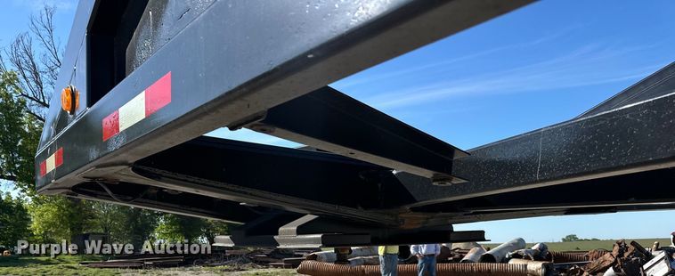 image for item NT9215 1993 Ranco bottom dump trailer