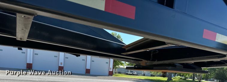 image for item NT9215 1993 Ranco bottom dump trailer