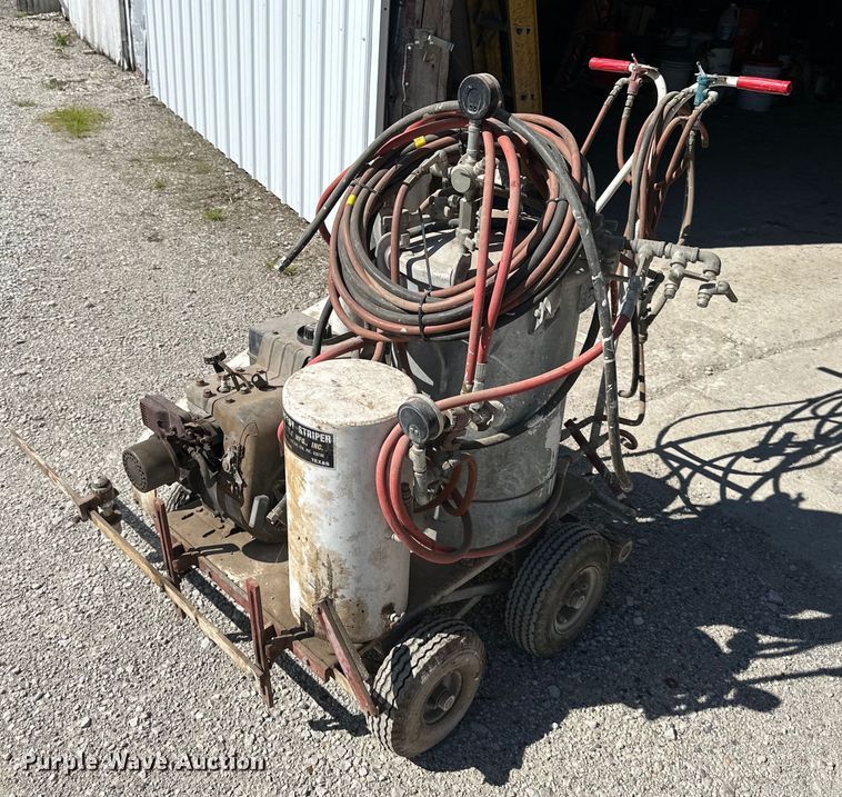 image for item NT9221 Speedy striper paint striper