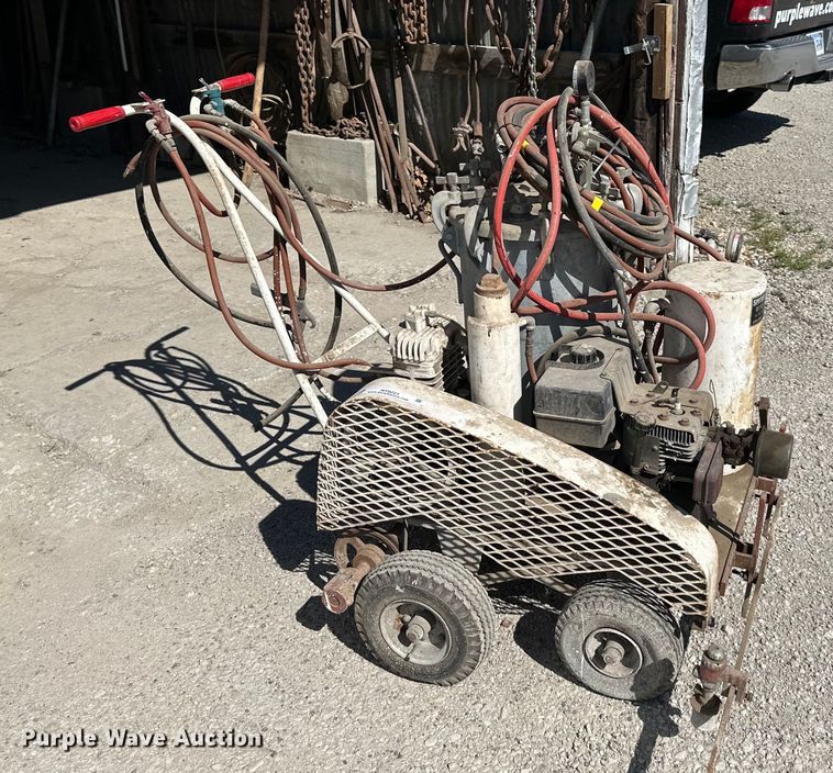 image for item NT9221 Speedy striper paint striper