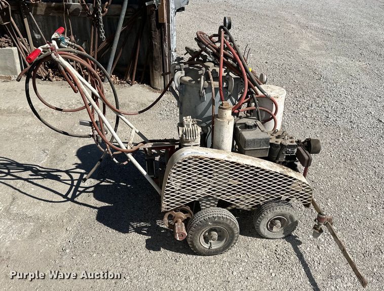 image for item NT9221 Speedy striper paint striper