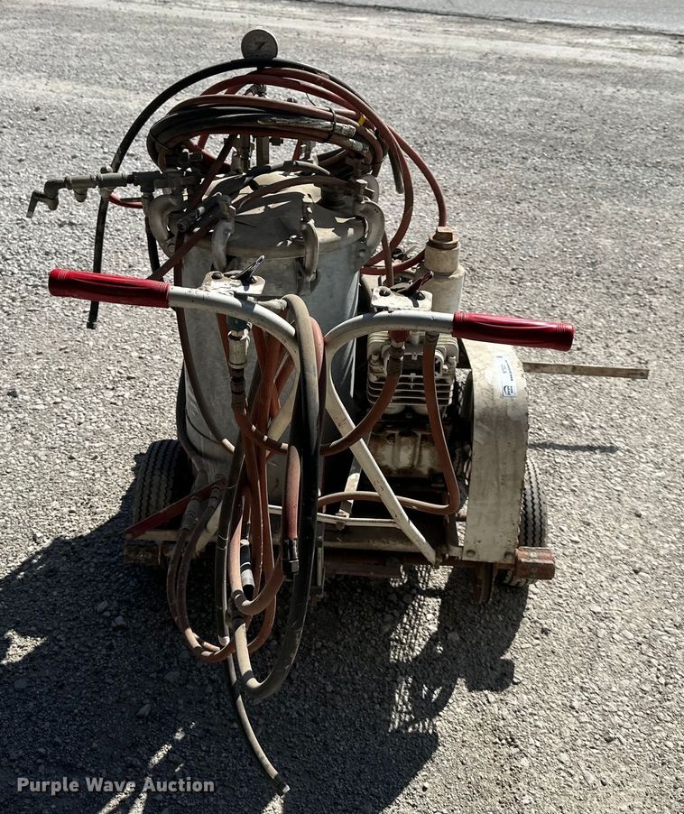 image for item NT9221 Speedy striper paint striper