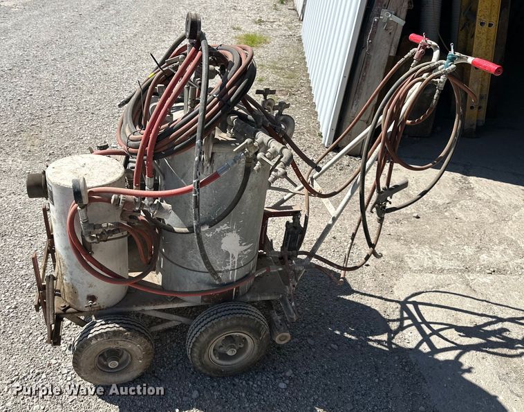 image for item NT9221 Speedy striper paint striper