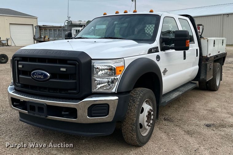 image for item NT9235 2016 Ford F450 Super Duty Crew Cab flatbed truck