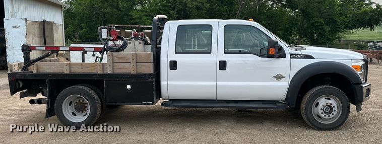 image for item NT9235 2016 Ford F450 Super Duty Crew Cab flatbed truck