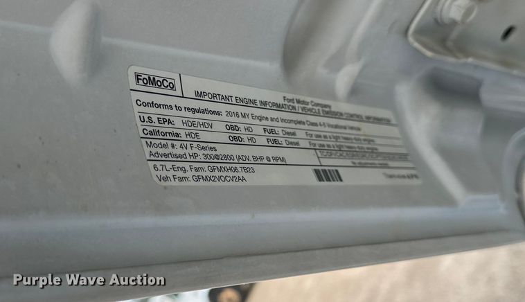 image for item NT9235 2016 Ford F450 Super Duty Crew Cab flatbed truck