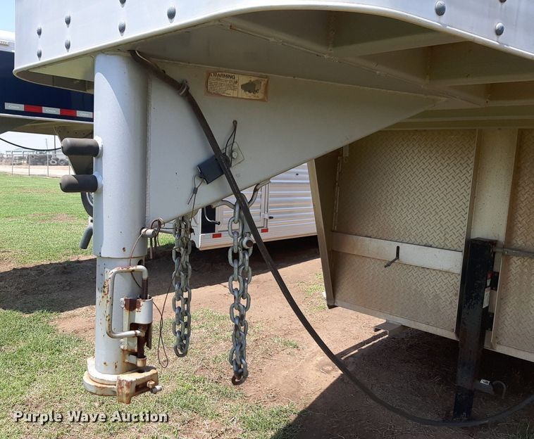 image for item NU9790 2010 Travalong livestock trailer