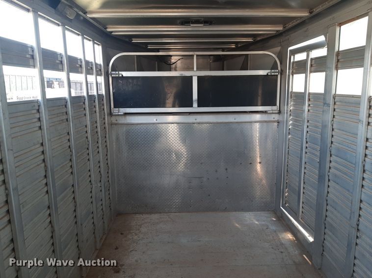 image for item NU9790 2010 Travalong livestock trailer