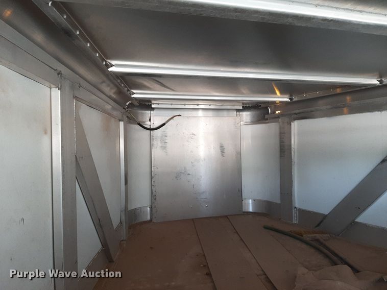 image for item NU9790 2010 Travalong livestock trailer