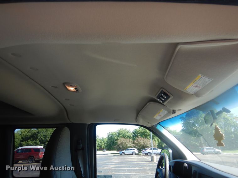 image for item NU9796 2011 Chevrolet  Express 3500 van