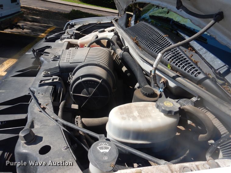 image for item NU9796 2011 Chevrolet  Express 3500 van