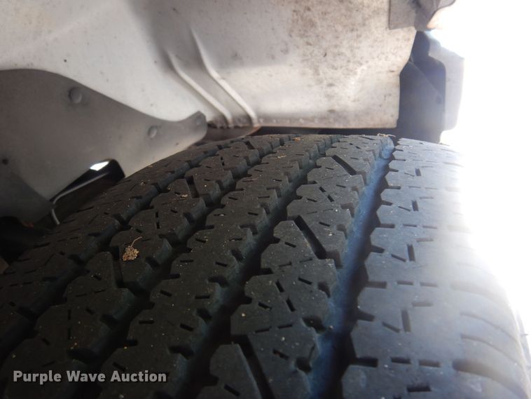 image for item NU9796 2011 Chevrolet  Express 3500 van