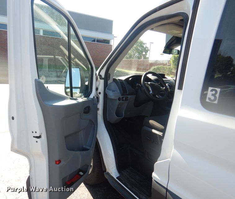 image for item NU9797 2016 Ford Transit 350 van