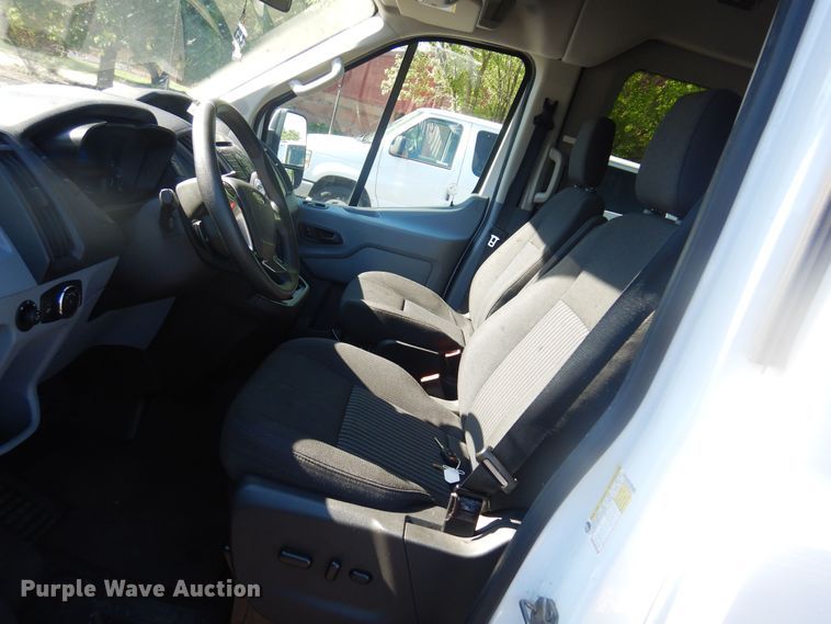 image for item NU9797 2016 Ford Transit 350 van