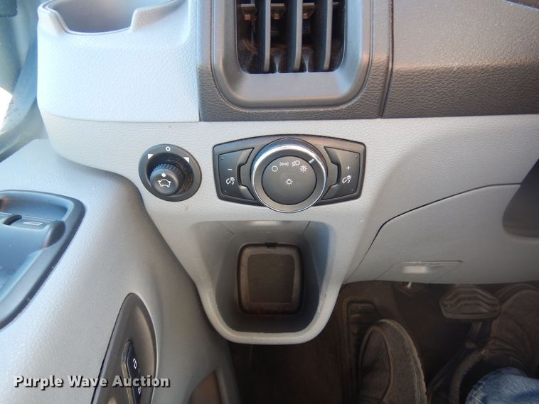 image for item NU9797 2016 Ford Transit 350 van