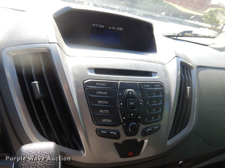 image for item NU9797 2016 Ford Transit 350 van