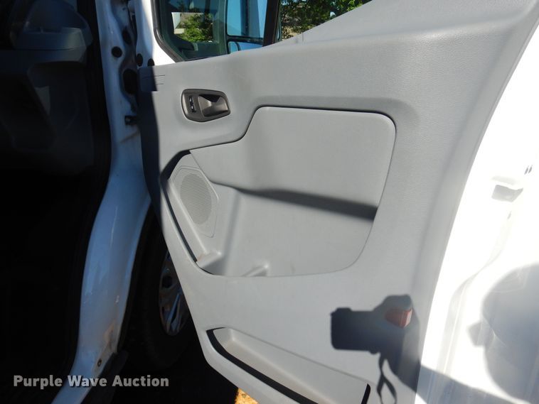image for item NU9797 2016 Ford Transit 350 van