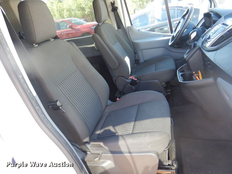 image for item NU9797 2016 Ford Transit 350 van