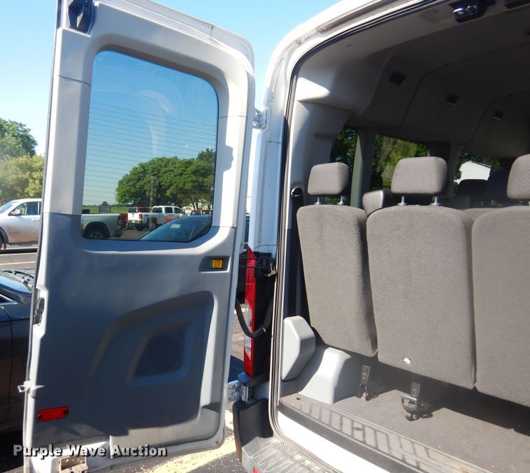 image for item NU9797 2016 Ford Transit 350 van