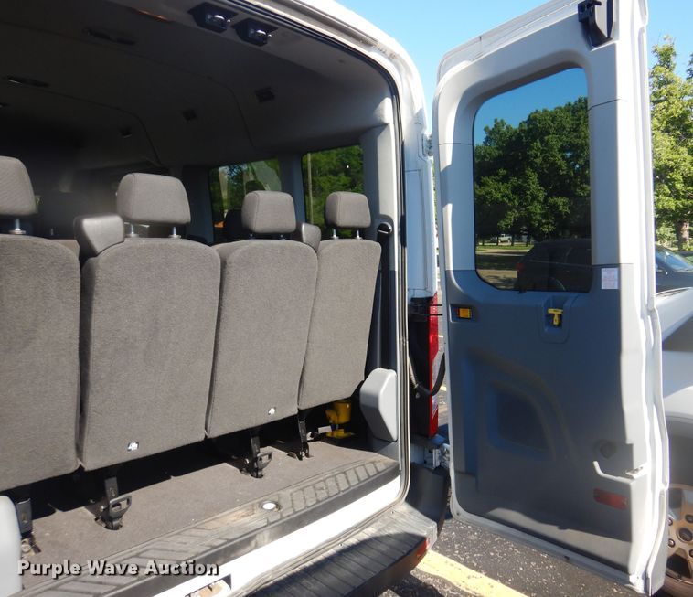 image for item NU9797 2016 Ford Transit 350 van