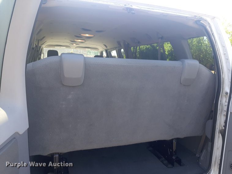 image for item NU9798 2009 Ford  E350 van