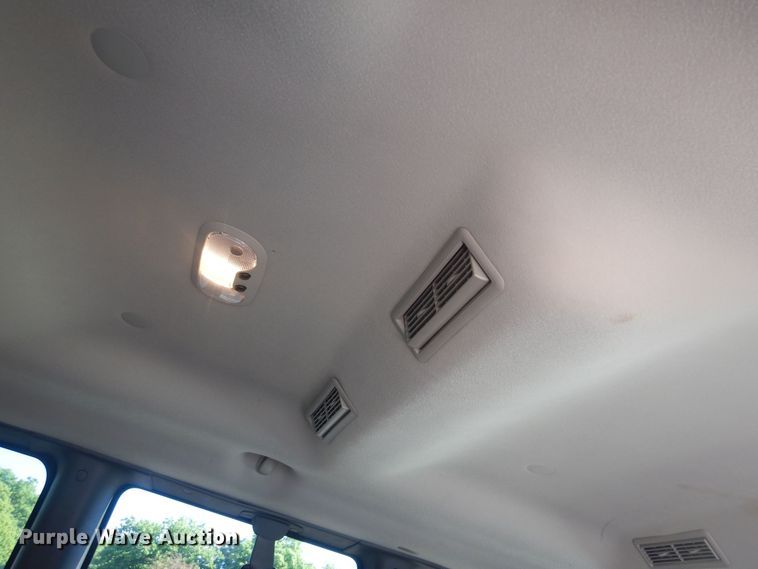 image for item NU9799 2014 Chevrolet  Express 3500 van