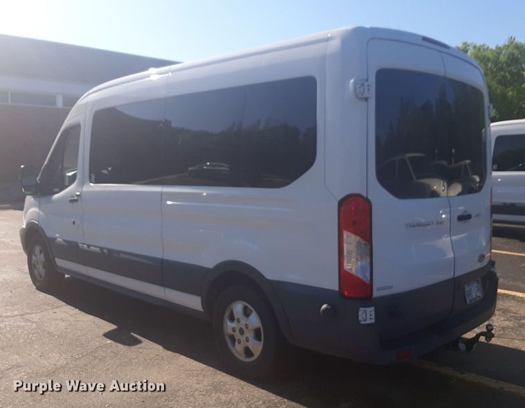 image for item NU9801 2017 Ford Transit 350 Wagon van