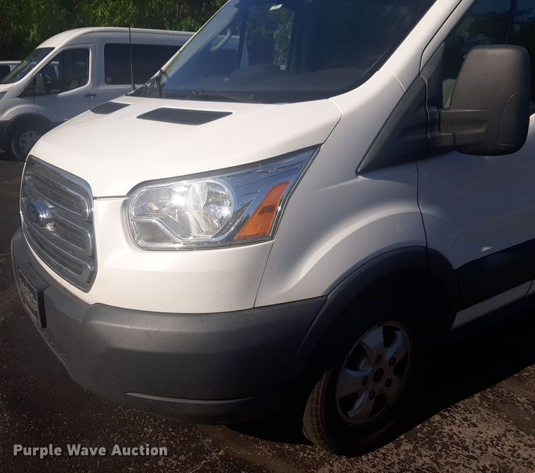 image for item NU9801 2017 Ford Transit 350 Wagon van