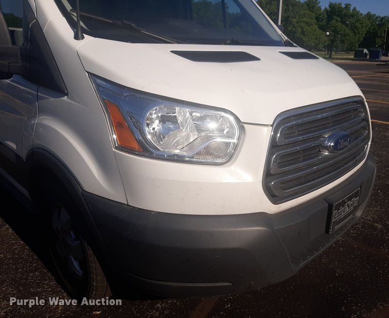 image for item NU9801 2017 Ford Transit 350 Wagon van