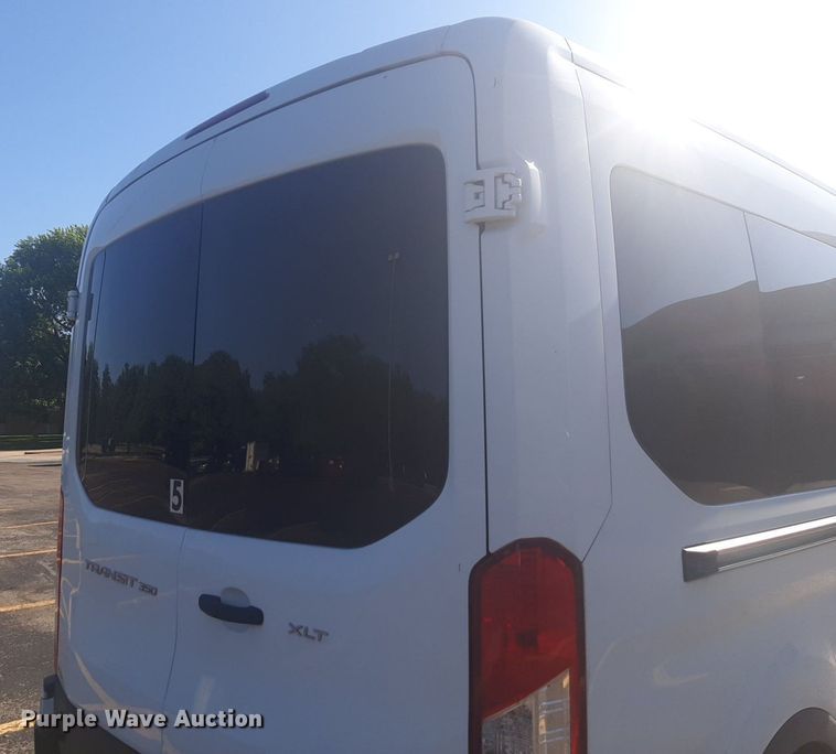 image for item NU9801 2017 Ford Transit 350 Wagon van
