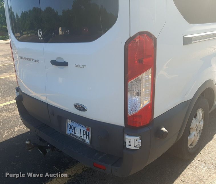 image for item NU9801 2017 Ford Transit 350 Wagon van