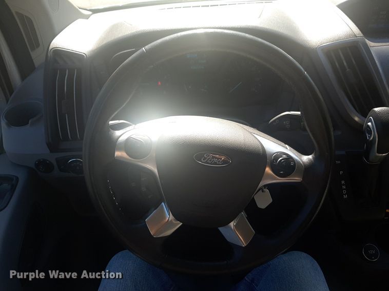 image for item NU9801 2017 Ford Transit 350 Wagon van