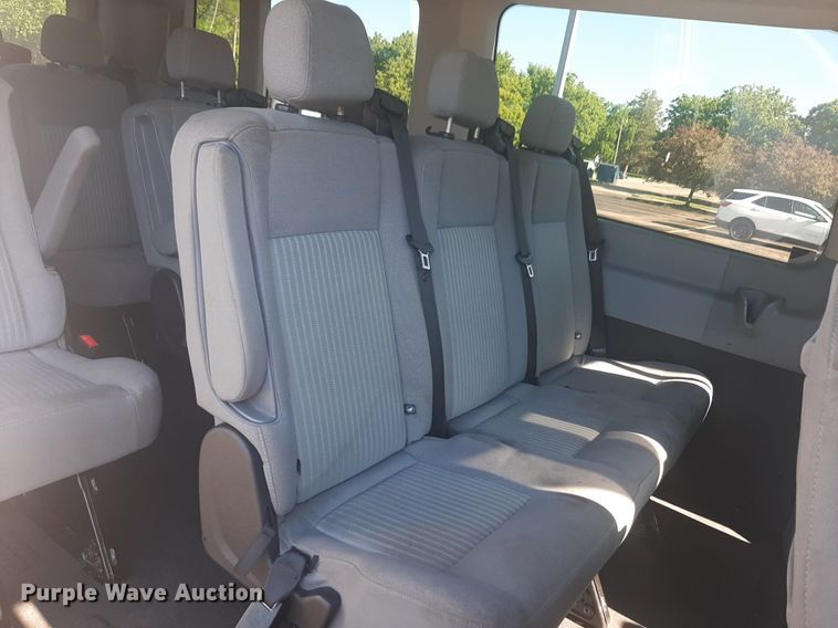 image for item NU9801 2017 Ford Transit 350 Wagon van