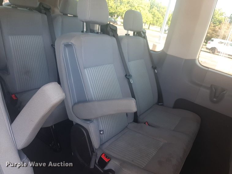 image for item NU9801 2017 Ford Transit 350 Wagon van