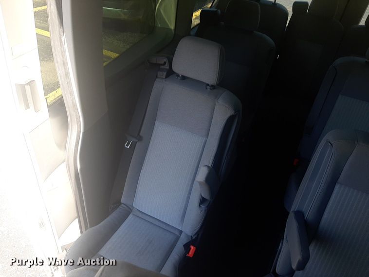 image for item NU9801 2017 Ford Transit 350 Wagon van